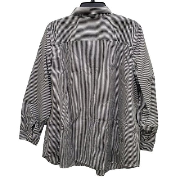 Coldwater Creek Woman's Gray & White Stripe Button Up Career Shirt Plus Size 1X - Picture 5 of 5